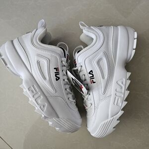 Fila Disruptor Low Womens Sneakers Size 9